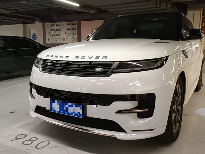 Range Rover Sport 2024 400PS Dynamic SE