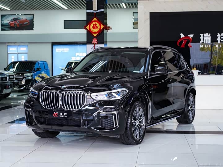 BMW X5 2022 facelift xDrive 30Li exclusive M sports package