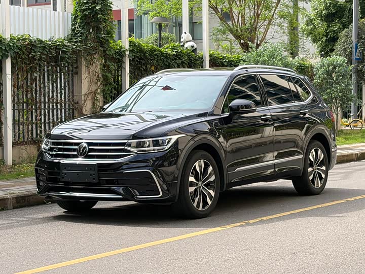 Tiguan L 2024 Model Outstanding Model 330TSI Automatic 2WD R-Line Longyao Edition