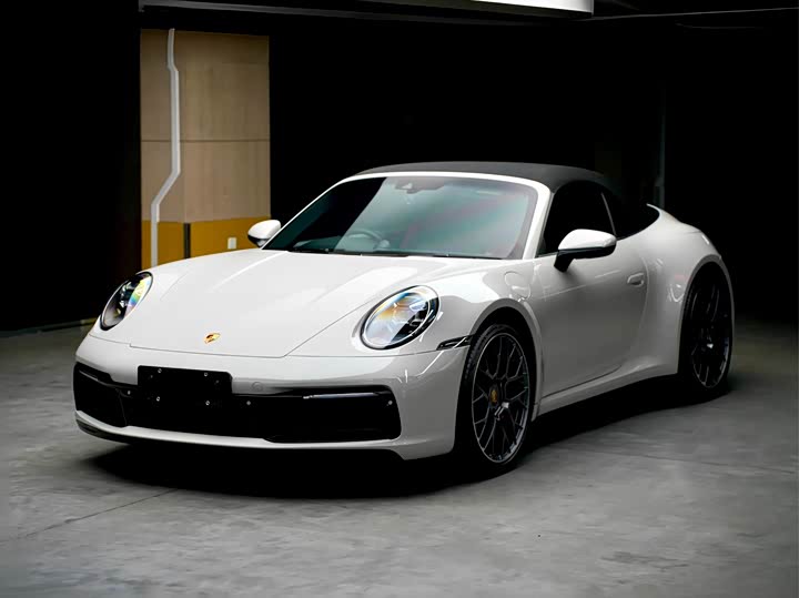 Porsche 911 2022 Carrera Cabriolet 3.0T