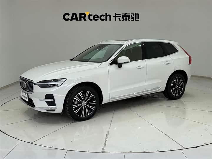 Volvo XC60 2022 B5 four-wheel drive Zhiyuan Deluxe Edition