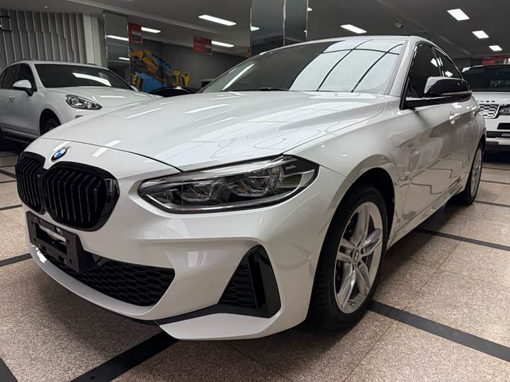BMW 1 Series 2021 facelift 120i M Sports Night Edition