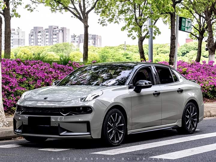 Lynk & Co 03 2021 03 2.0TD Automatic Yufeng Edition