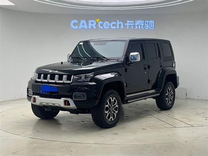 BAIC BJ40 2024 2.0T City Hunter Glory Edition