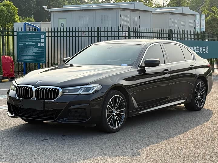 BMW 5 Series 2023 model 530Li leading model M sports package