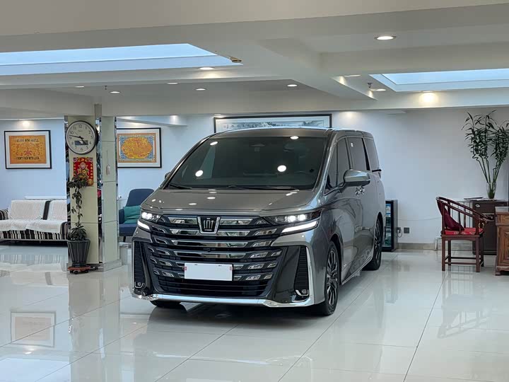 Vellfire 2024 Crown Hybrid 2.5L Executive Lounge
