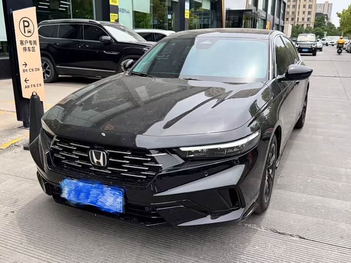 Accord 2025 Sport Series 260TURBO Deluxe