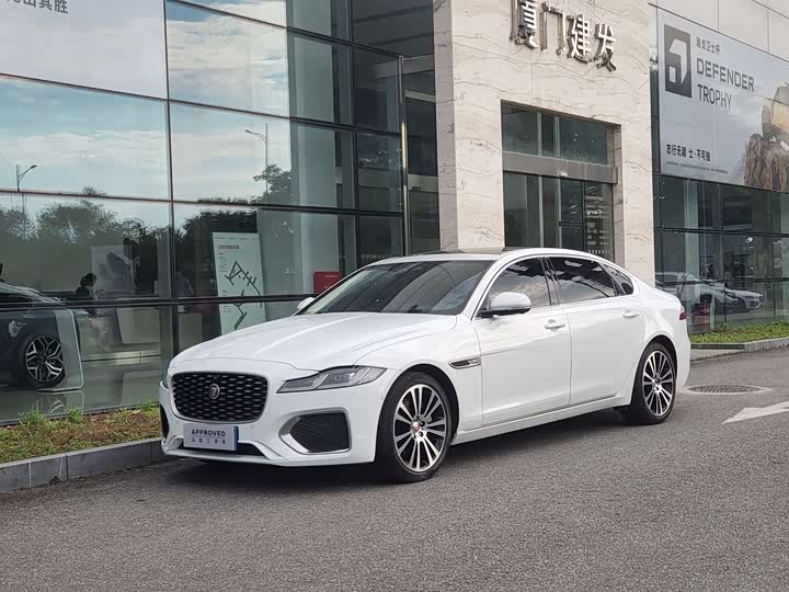 Jaguar XFL+2022+Model+XFL+2.0T+P250+2WD PremiumLuxury+Edition