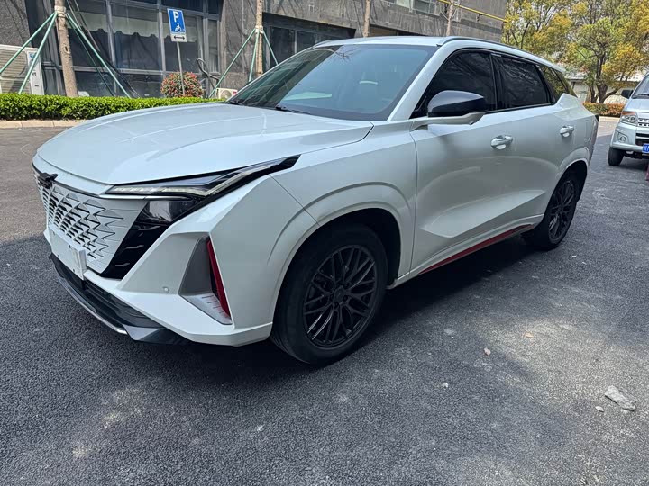 Changan Oshan Z6 2022 Blue Whale 1.5T DCT Intelligent Edition