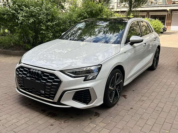 AudiA3 2023 Model Facelift Sportback 35 TFSI Fashion SportsModel
