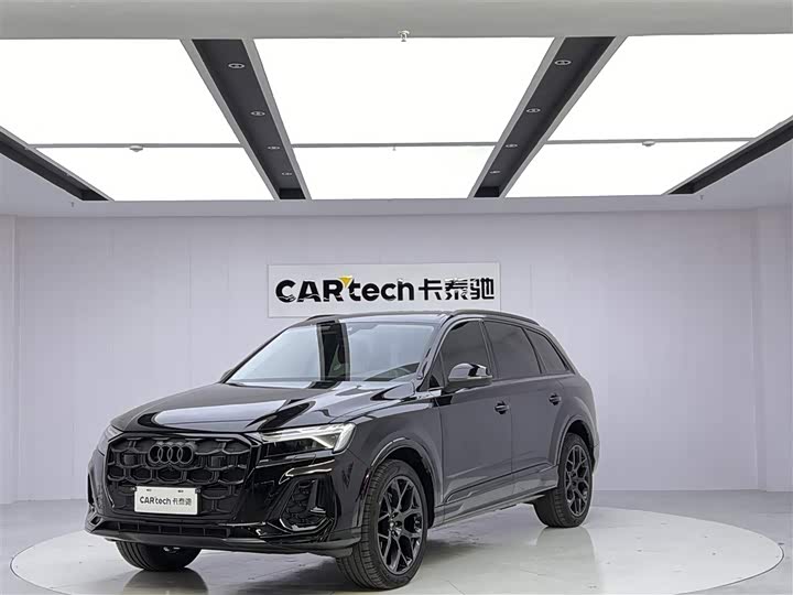 Audi Q7 2024 45 TFSI quattro S line Black Edition
