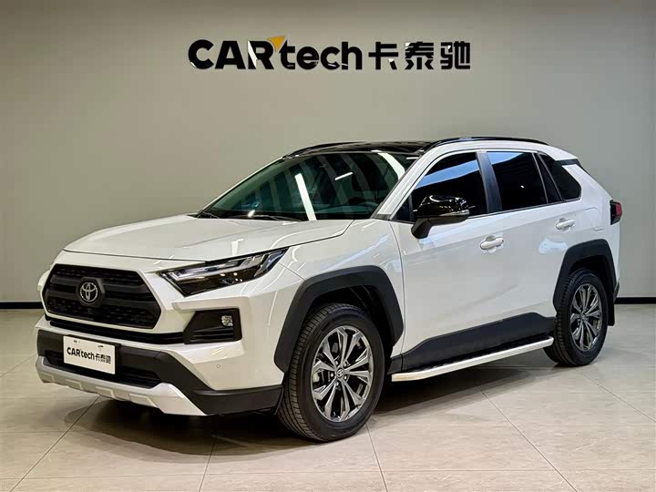 Toyota RAV4 2024 2.0L CVT 4WD Adventure Plus