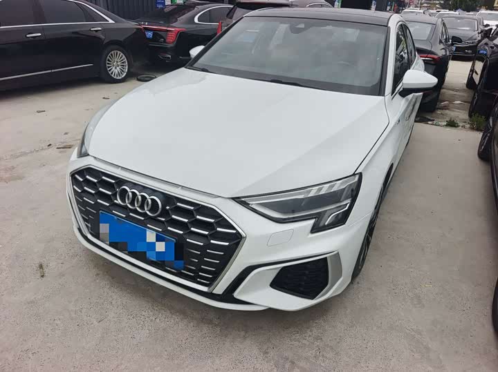 Audi A3 2023 A3L Limousine 35 TFSI aggressive and sporty
