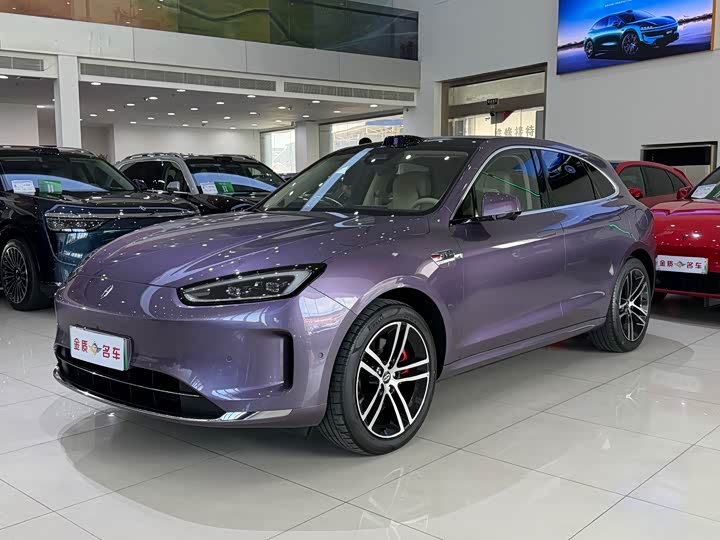 Wenjie M5 2025 extended range Ultra four-wheel drive version