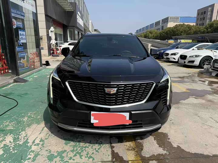 Cadillac XT4 2021 28T two-wheel drive leading model