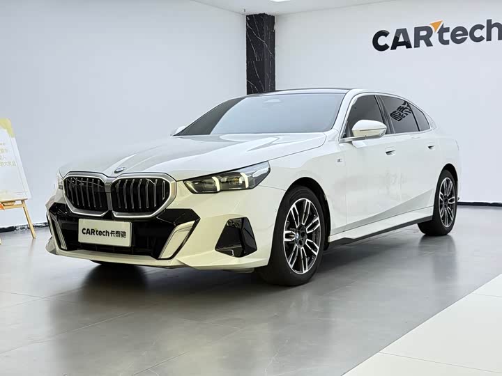 BMW 5 Series 2024 530Li Leading M Sports Package