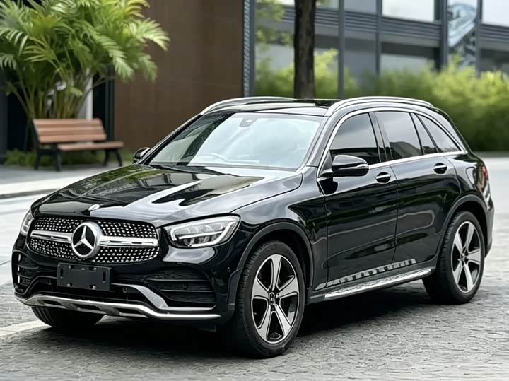 Mercedes-Benz GLC 2022 Facelift GLC 300 L 4MATIC Dynamic Collector's Edition