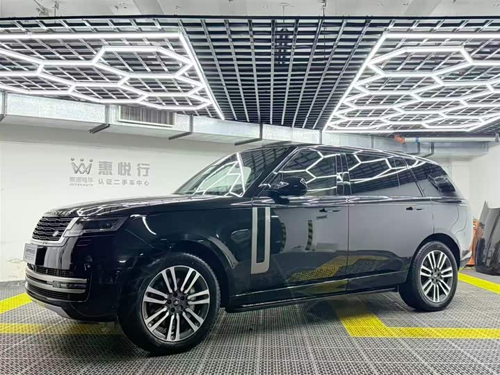 Range Rover 2024 3.0 L6 400PS Extended Edition