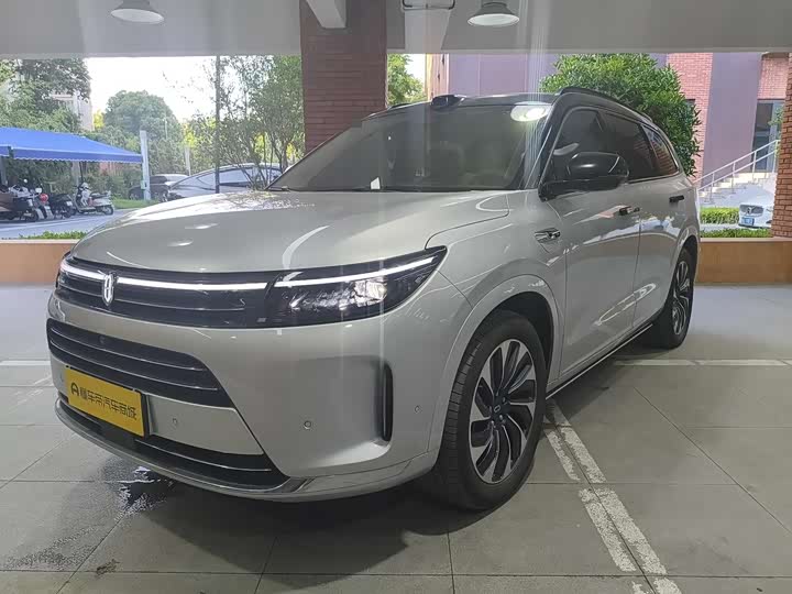 Wenjie M7 2024 1.5T Intelligent Driving Four-wheel Drive Max Edition 5 Seats