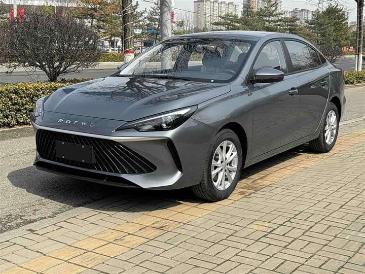 Roewe i5 2026 1.5L CVT Luxury Edition