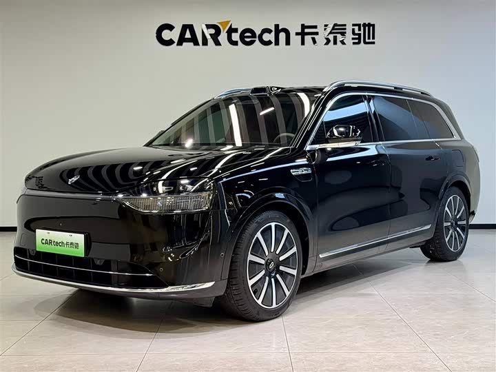 Wenjie M9 2024 extended range Ultra version 52kWh 5-seater version