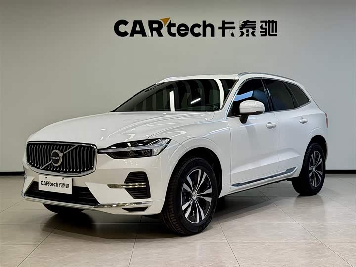 Volvo XC60 2025 B5 four-wheel drive Zhiyi Luxury Edition
