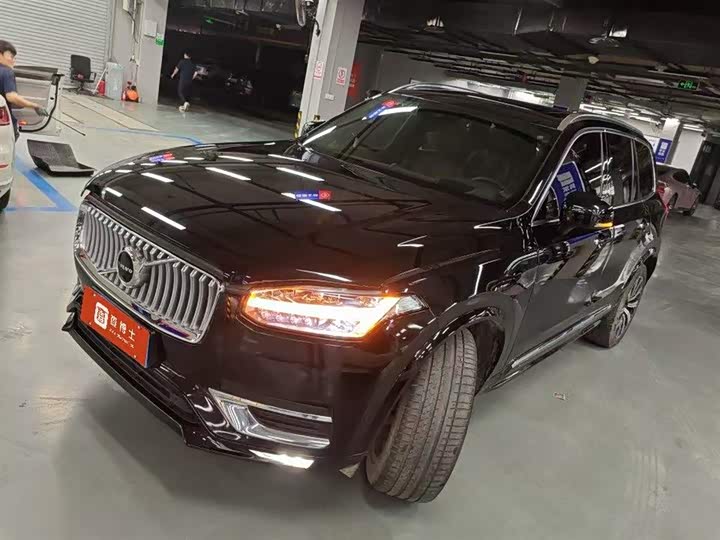 Volvo XC90 2022 B6 Zhiya Luxury Edition 7 seats