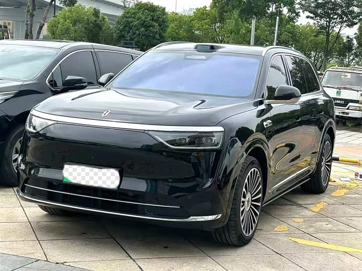 Wenjie M8 2025 extended range Max version 53.4kWh 6-seater version (192-line lidar)