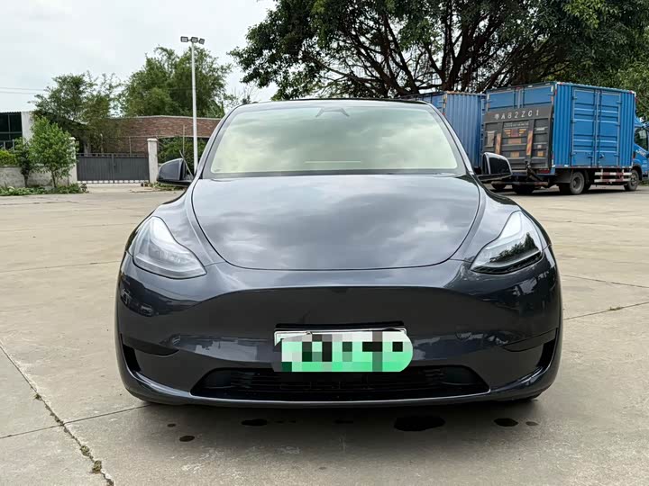 Model Y 2024 rear-wheel drive version