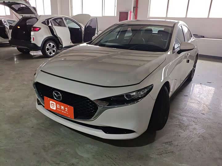 Mazda3 Angkesela 2022 2.0L Automatic Premium Edition