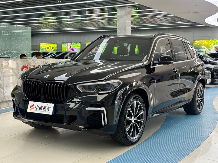BMW X5 2022 facelift xDrive 30Li exclusive M sports package