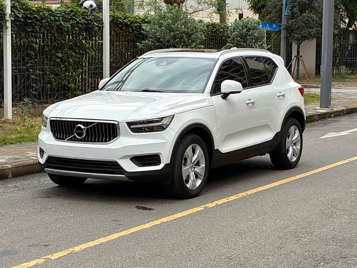 Volvo XC40 2021 T3 Smart Travel Fashion Edition