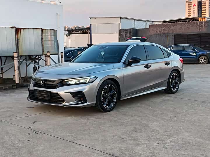Civic 2023 240TURBO CVT Dynamic Special Edition