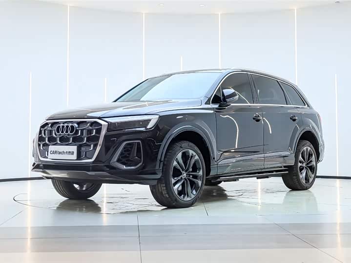 Audi Q7 2025 55 TFSI quattro S line Sport