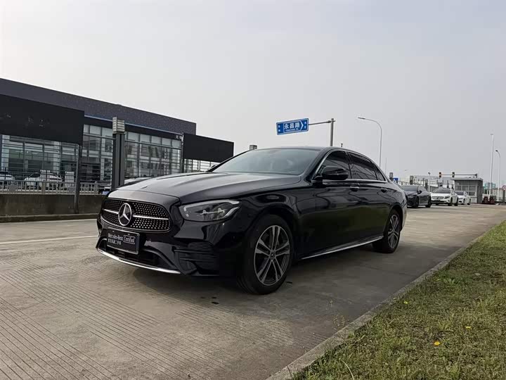 Mercedes-Benz E-Class 2022 E 260 L Sports