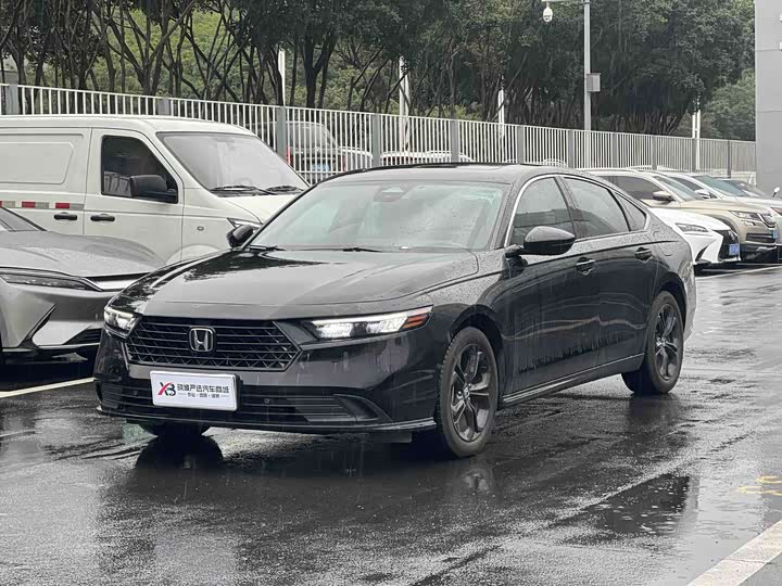 Accord 2023 260TURBO Smart Edition