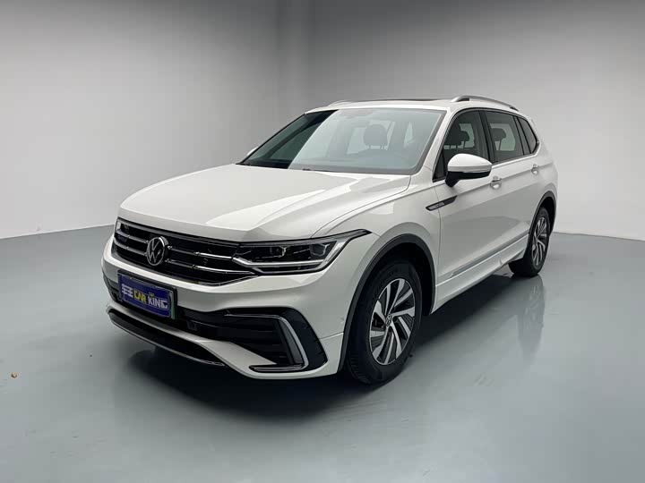 Tiguan LPlug-in Hybrid 2022 Model 430PHEV Plug-in HybridPremium Edition