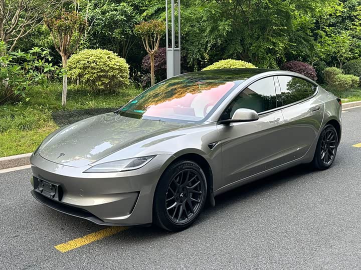 Model 3 2023 rear-wheel drive version