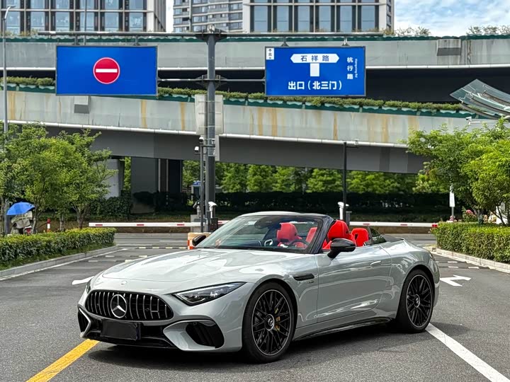 2025 Mercedes-Benz SL-Class AMG 2024 AMG SL 63 4MATIC