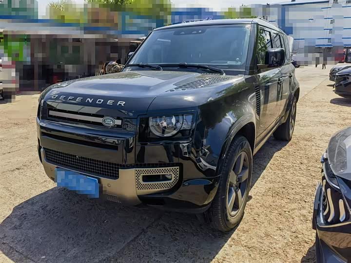 2025 Land Rover Defender 2025 Model 110 3.0T P400 X-Dynamic HSE