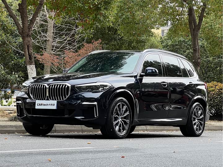 2023 BMWX5 2022 Model xDrive 30Li M Sports Package
