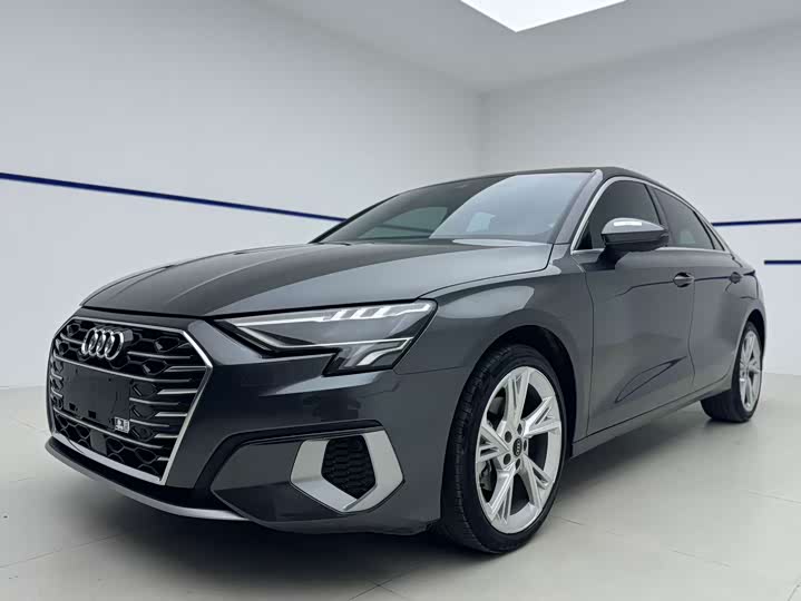 2022 AudiA3 2022 Model A3L Limousine 35 TFSI Fashion SportsModel