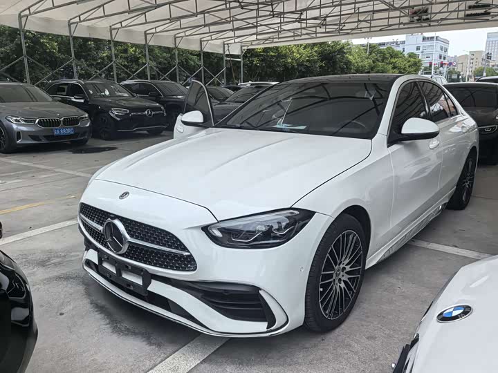 GAC Trumpchi GS8 2022 Pilot Series 2.0TGDI 2WD Premium (7-Seater)