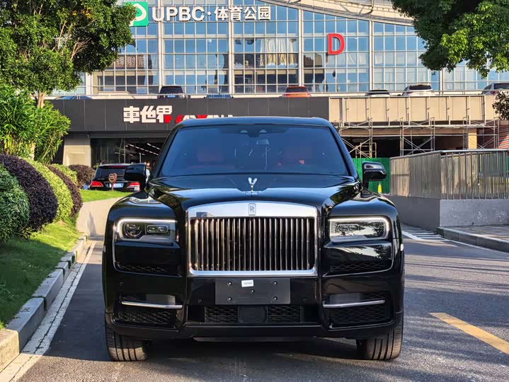 2022 Cullinan 2018 Four-Seater