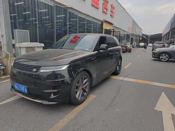 GAC Trumpchi GS8 2022 Pilot Series 2.0TGDI 2WD Luxury Smart Connectivity Edition (7-Seater)