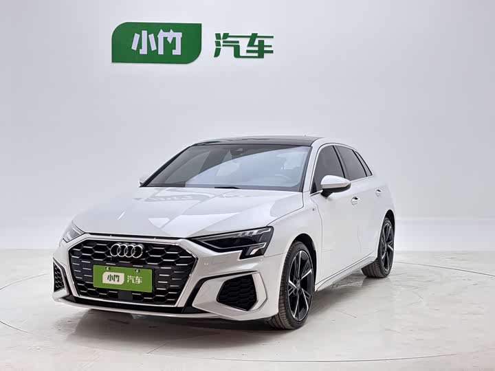 2022 AudiA3 2022 Model Sportback 35 TFSI Fashion SportsModel