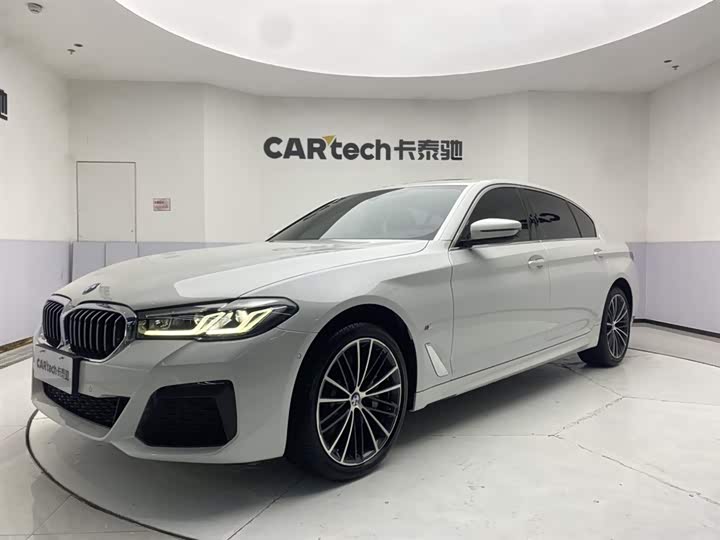 2021 BMW5 Series 2021 Model 530Li LeadingModel M Sports Package