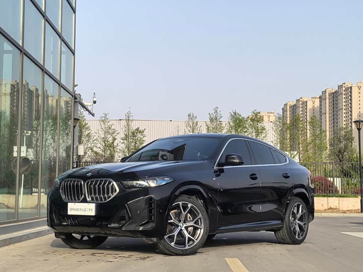 2025 BMWX6 2023 Model xDrive40i M Sports Package
