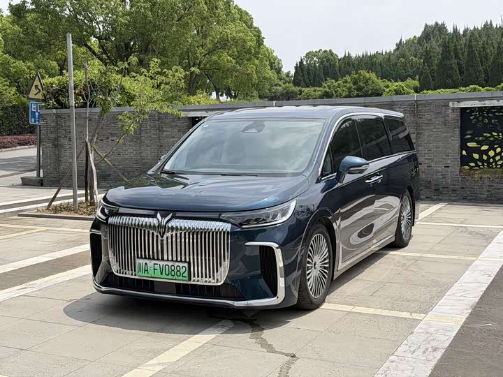 Jikrypton 7X 2025 75kWh rear-wheel drive smart driving version