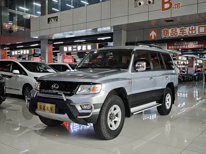 Cheetah Q6 2015 2.4L manual two-wheel drive elite model
